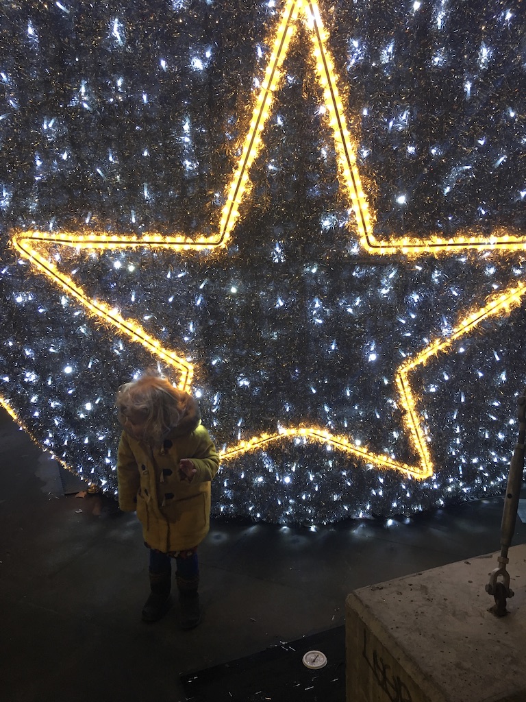 star made of tinsel and lights